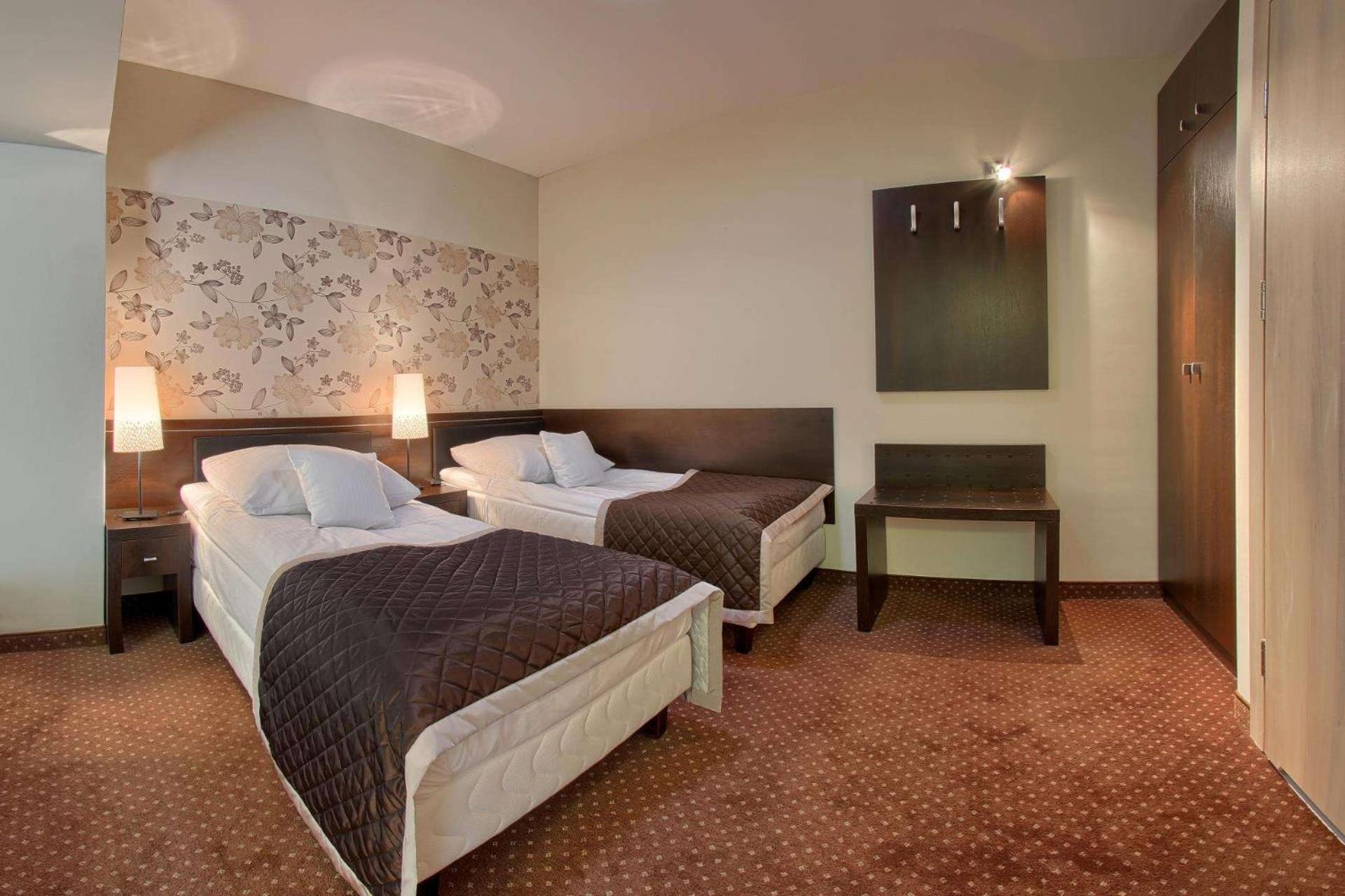 Hotel Zacisze Turawa Esterno foto